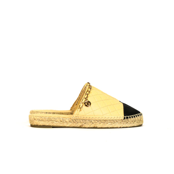 Chanel on sale espadrilles mules