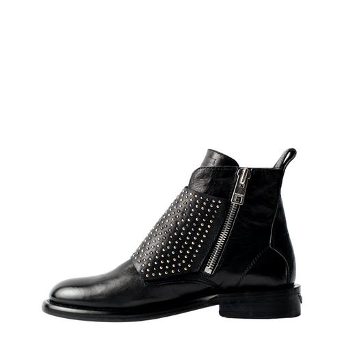 Laureen Flap Studs Ankle Boots 7