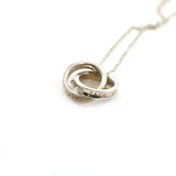 Interlocking Circles Pendant Necklace