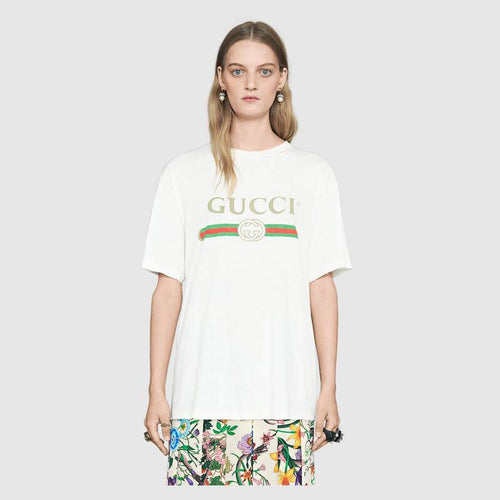 Oversize T-shirt with Gucci logo